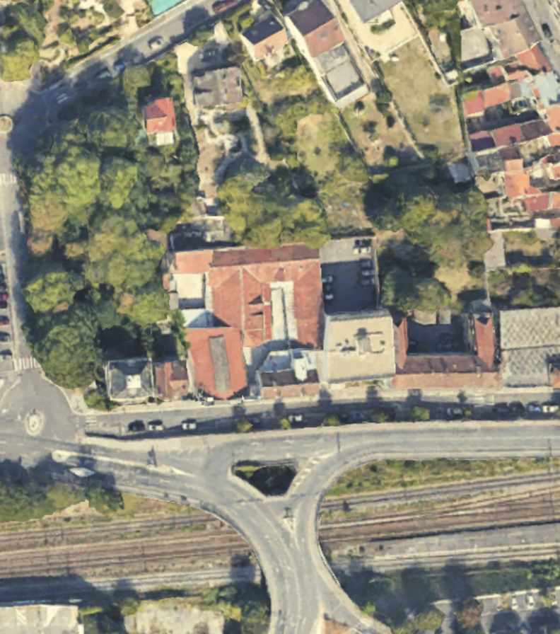 Les coteaux, la gare, les quais